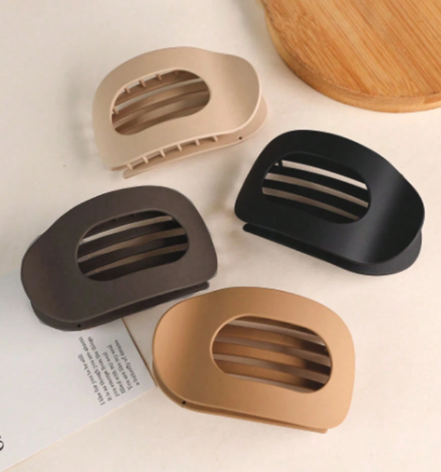 Oval Cutout Hair Claw Clip