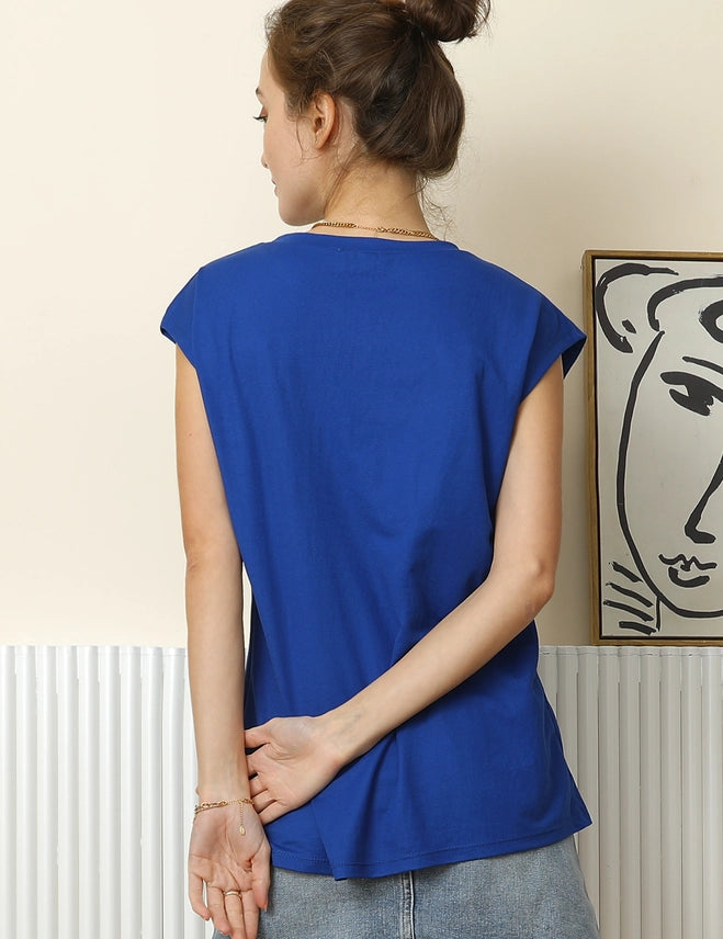 Round Neck Sleeveless Knit Top