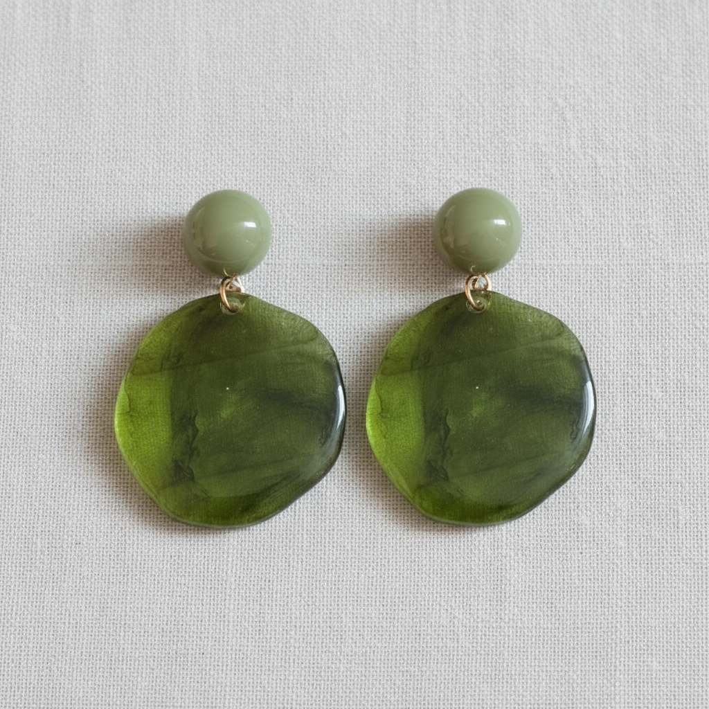 Vintage Resin Irregular Circle Stud Earrings